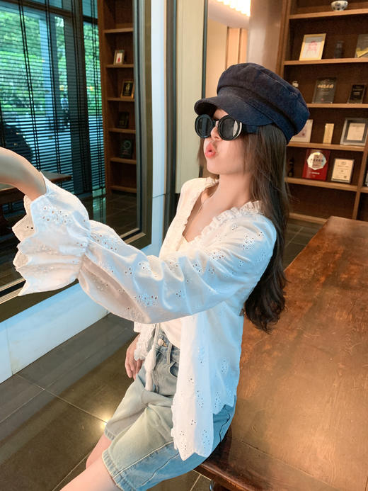 【149元任选2件】最后一波现货！温柔风法式花边喇叭袖衬衫 商品图11