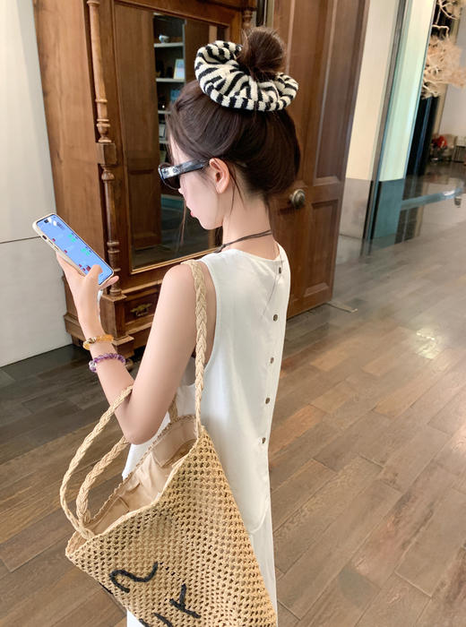 <曾小咸推荐>现货秒杀！最后一波 ！抢到赚到！简约休闲背心裤子两件套 日常259.99 立减100 秒杀159.99！ 商品图6