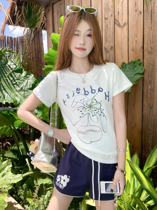 【129元任选2件】现货！撞色花朵印花休闲短裤 商品图5