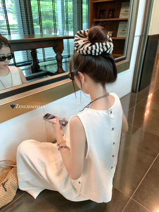 <曾小咸推荐>现货秒杀！最后一波 ！抢到赚到！简约休闲背心裤子两件套 日常259.99 立减100 秒杀159.99！ 商品图10