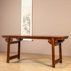 清	黄花梨镶瘿木夹头榫如意云纹画案