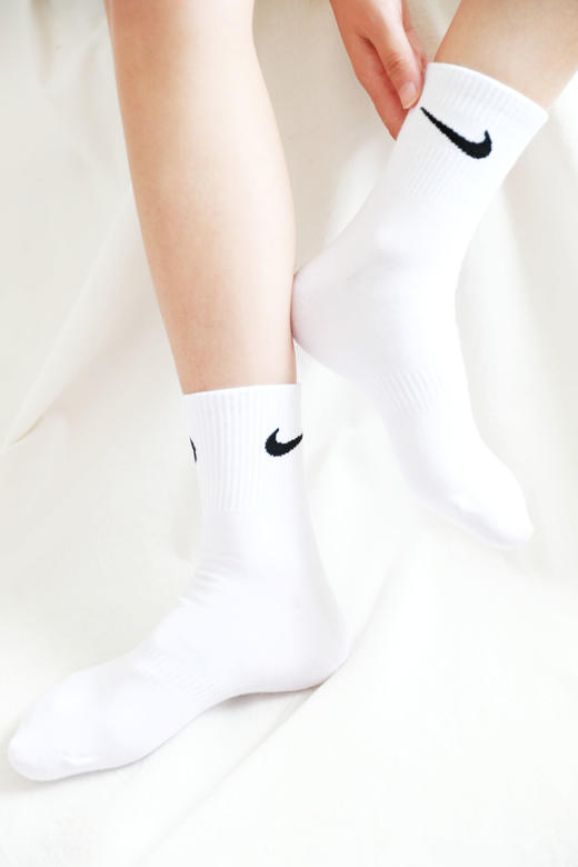 巨好穿啊啊啊啊啊，基础透气中筒袜。软支撑运动袜子情侣C083088 商品图7