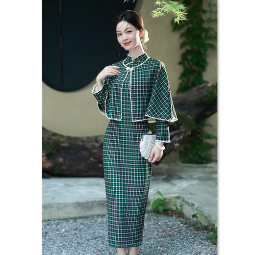SKY 282213格子披肩旗袍两件套复古国风时尚洋气套装 商品图1