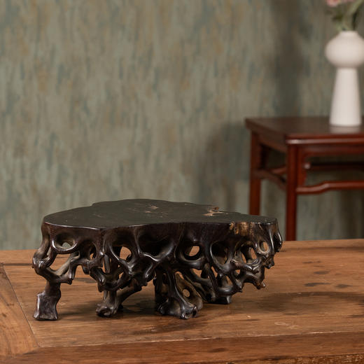 清	紫檀木雕根结形器座 商品图0