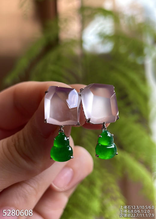 玻璃种粉紫罗兰随形耳坠【5280608】具体价格微信咨询 商品图3