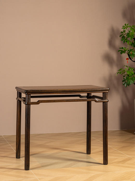 清早期	紫檀圆包圆罗锅枨画桌 商品图0