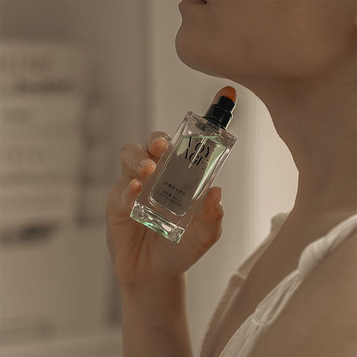 寻香之旅岁暮青禾香水中性香持久留香小众品牌礼盒装 商品图1