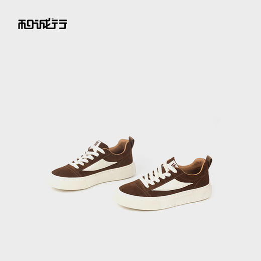 和诚行2025秋季新款日常百搭系带简约拼色男式休闲鞋1320098 商品图3