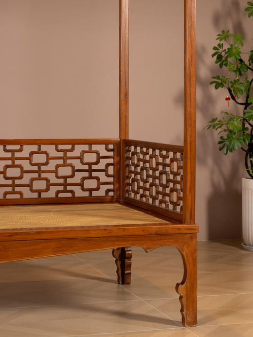 二十世纪	红木攒接十字海棠四柱架子床 商品图3