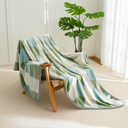 红蜻蜓 云丝绒盖毯-青韵棋格 HQT-TZ7106 200230cm 商品图4