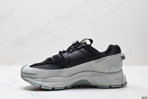 耐克Nike Zoom Vomero Roam复古休闲运动跑步鞋HQ2181-003男女鞋 商品图2