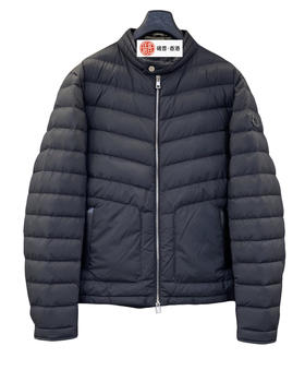 男款logo标内袋口羽绒服018