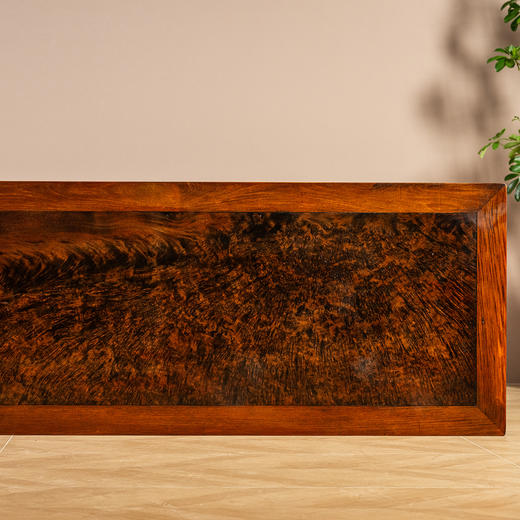 清	黄花梨镶瘿木夹头榫如意云纹画案 商品图4