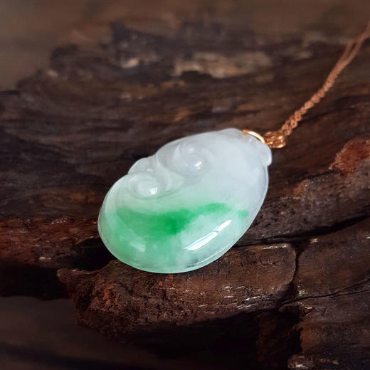 【天然正品】A货翡翠AU750玫瑰金镶天然细腻糯冰种飘辣阳绿如意（万事如意）翡翠吊坠项链45.3*24.1*5.7MM链长：45CM（长度可调节）女性现售价：4280！120825NJS21 商品图4