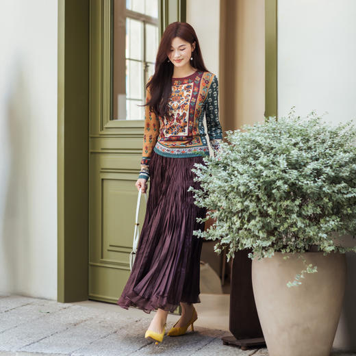 【林栖设计小店】（现货）绵羊毛毛织上衣鸳鸯提花秋色印花修身显瘦气质2025早秋新款针织衫女1953040 商品图3