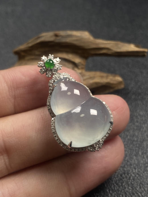 【FC0159】18K镶嵌翡翠冰葫芦吊坠 冰润通透  厚庄饱满 款式美观大气 商品图3