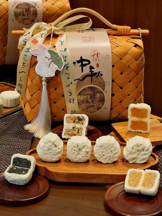 中秋暖月礼盒（米月饼8个装原价198元特价158元，仅限9月20号~10月6号下午3点到店自提，周一不可提货） 商品图2