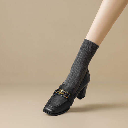 【预售5天】软羊皮高跟乐福鞋，法式复古金属扣方头粗跟单鞋通勤小皮鞋WXJFG&W457 商品图1