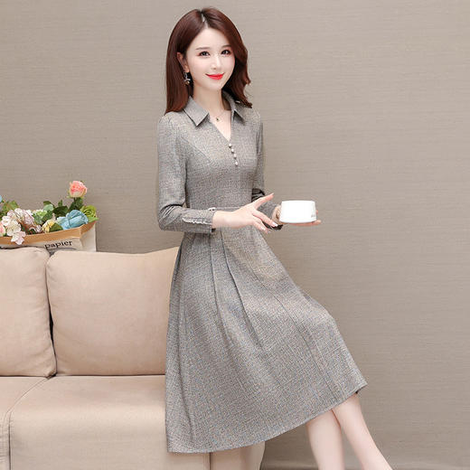 QYM 25CXB06衬衫领连衣裙高腰长袖中长款时尚A字裙 商品图1