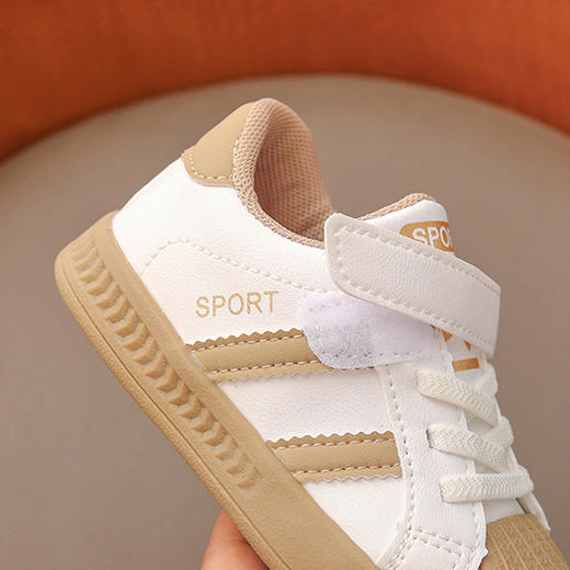 【轻盈鞋身！轻便灵巧】0-3岁儿童板鞋婴儿鞋子软底学步鞋魔术贴平底防滑女童鞋男童鞋潮。ra 商品图2