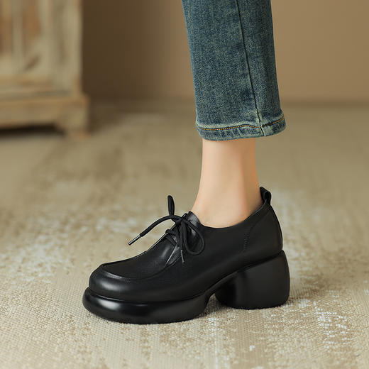 【预售5天】真皮小皮鞋女春秋新款厚底粗跟单鞋高跟系带女鞋英伦风乐福鞋DPJ&9692a 商品图0