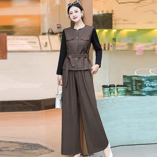 QYM 7735时尚三件套收腰马甲+长袖打底衫+阔腿裤 商品图1