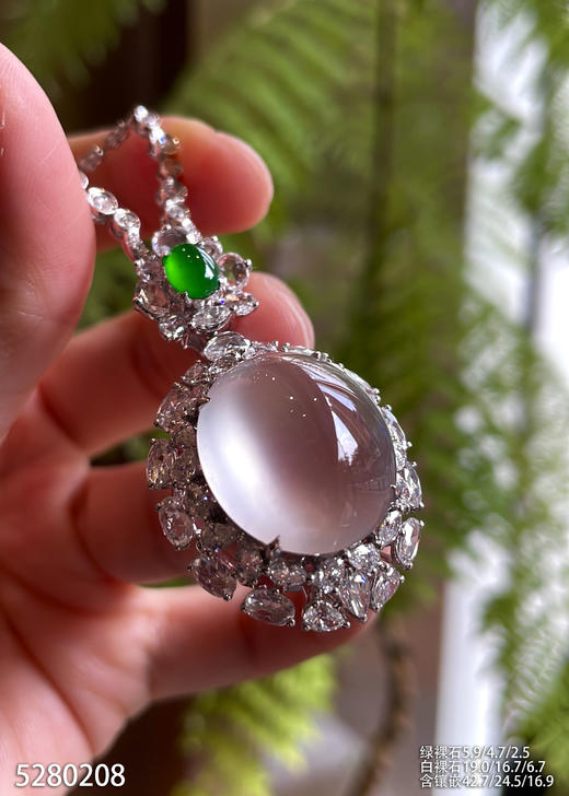 玻璃种蛋面吊坠【5280208】具体价格微信咨询 商品图3