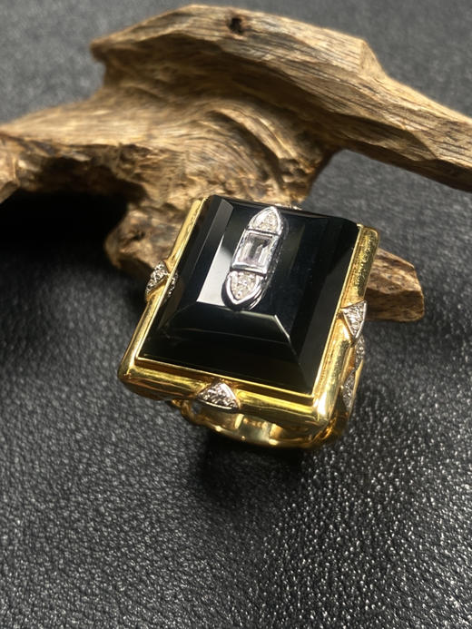 【FC0161】18K镶嵌翡翠墨翠方形戒指 玉质温润细腻 色泽漆黑发亮 款式美观大气 商品图0