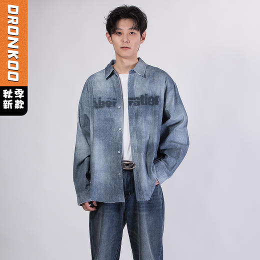 DRONKOO 2025 翻领前字母扎染牛仔效果微阔长袖中厚衬衣 商品图0