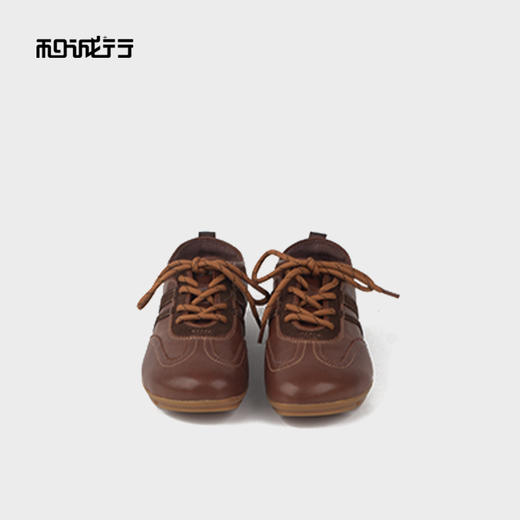 和诚行2025秋季新款软底舒服时尚百搭平底女式休闲鞋0930249A 商品图2