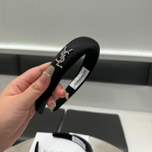 YSL新款发箍 一上线就卖断货！ 微博小红书各大博主强烈推荐！ 商品图3