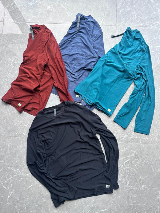 全新正品Vouri飞奥力男士运动户外健身速干弹力透气快干长袖T恤

黑色 枣红 蓝绿 雾霾蓝

尺码S-XL 商品图0