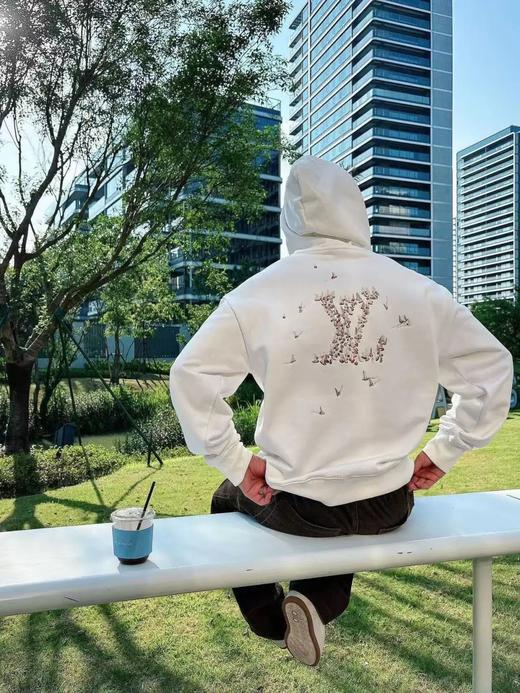 马户牌满幅千纸鹤刺绣重构帆船刺绣连帽卫衣 商品图1