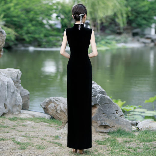 修身形体礼仪珍珠丝绒复古修身演出走秀旗袍YD4502 商品图3