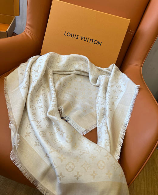 高端真丝披肩 商品图3