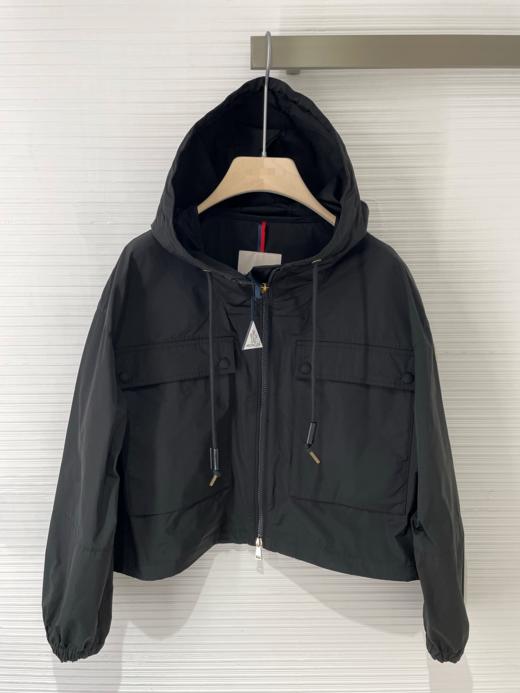 女款短款logo冲鋒衣018 商品图0