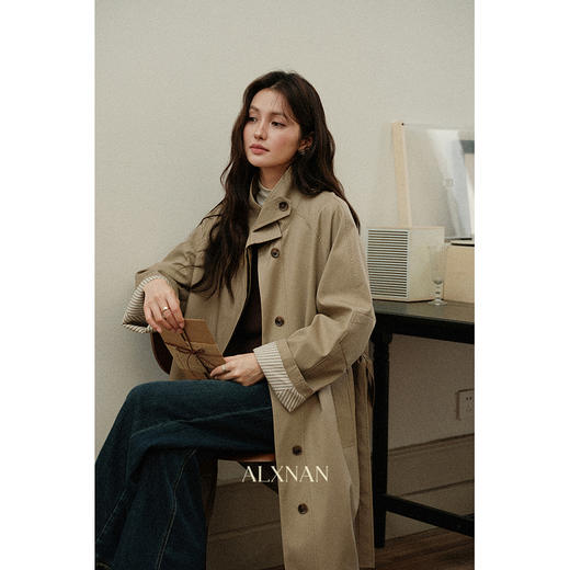 鹿向南「文诗入画」气质复古长款风衣女秋新款小众卡其色宽松外套 商品图4