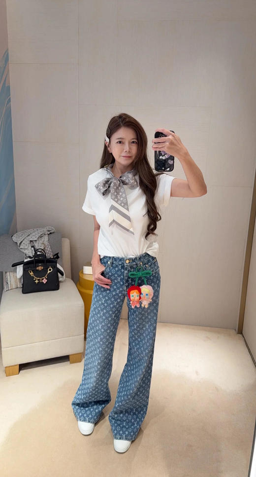 TY23-LOUIS VUITTON  带围巾字母棉质平纹针织 T恤 女款 合身 多色（QQ） 商品图1