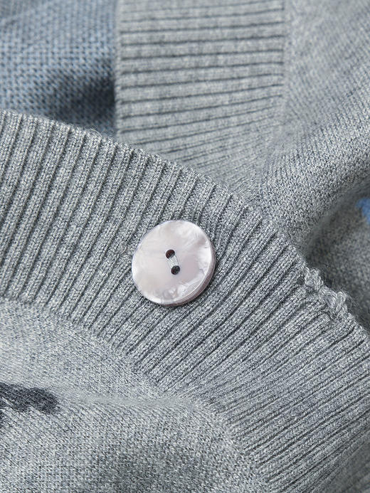 韩系慵懒风灰色针织开衫女 个性涂鸦宽松外搭毛衣外套 商品图3