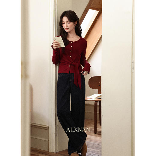 鹿向南「圣蒂斯日记」设计感红色长袖T恤女秋季修身显瘦圆领上衣 商品图2