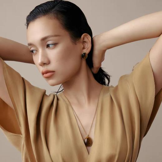 2楼「新品」Fellala/翡拉拉「秋叶」系列宝石项链女款毛衣配饰货号925423201吊牌价1299现价1169 商品图4