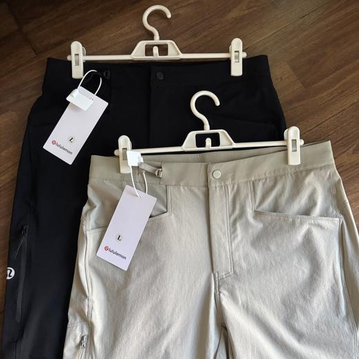 点此购买 lululemon露露男士经典百搭户外运动徒步速干长裤 kad 329129 商品图10