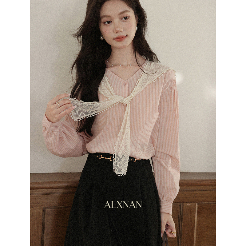 【65折秒杀】鹿向南「悄然心动」粉色条纹长袖衬衫女2025秋季新款法式甜美上衣L569102