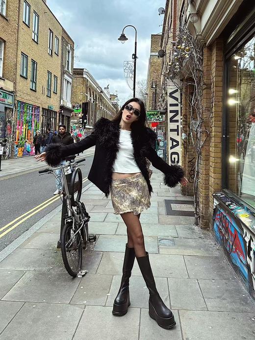 TB15-CHANEL香奈儿 镜腿标识 尼龙 不规则形 太阳眼镜 男女同款情侣款 黑色墨镜（JH）8.31直播款 商品图4