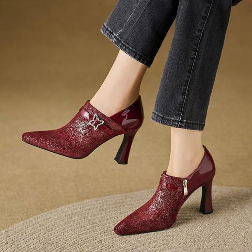 【预售5天】新款百搭秋季酒红色粗跟水钻高跟鞋女深口气质单鞋羊皮鞋QS&730 商品图2