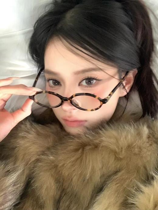 TB20 -MIU MIU缪缪 镜腿字母 醋酸纤维 椭圆形 光学镜架 男女同款情侣款 黑色/玳瑁色（JH）8.31直播款 商品图6