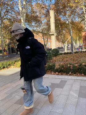【顶顶好的】申敏儿同款 TheNorthFace北面工装羽绒服 进口正品一致专用鸭绒 保暖性出色，穿着轻便不厚重 男女同款  酷酷的又保暖 超适合通勤~