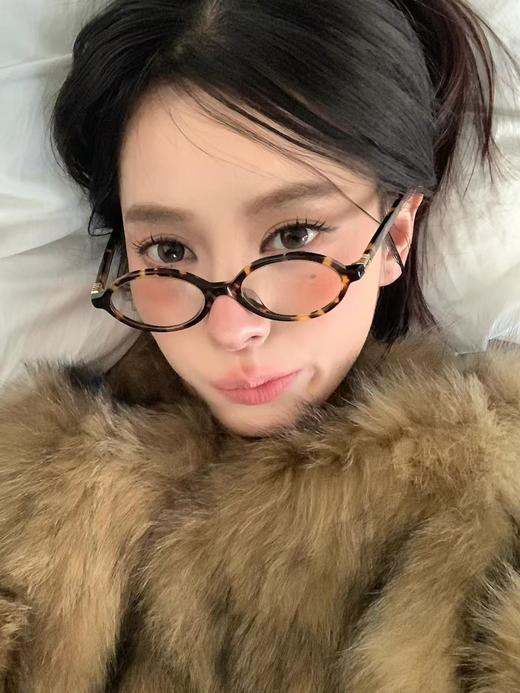 TB20 -MIU MIU缪缪 镜腿字母 醋酸纤维 椭圆形 光学镜架 男女同款情侣款 黑色/玳瑁色（JH）8.31直播款 商品图8