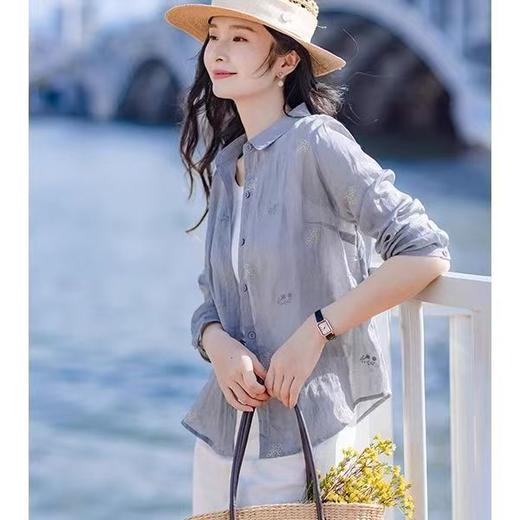 流行灰色苎麻衬衫女长袖宽松春装2025年新款女装休闲气质刺绣上衣 商品图2