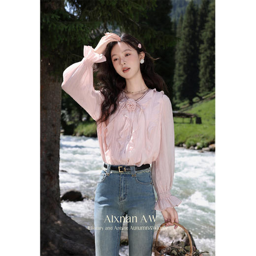 鹿向南「樱梨诗集」设计感粉色法式长袖衬衫女秋季别致巨显瘦上衣 商品图3